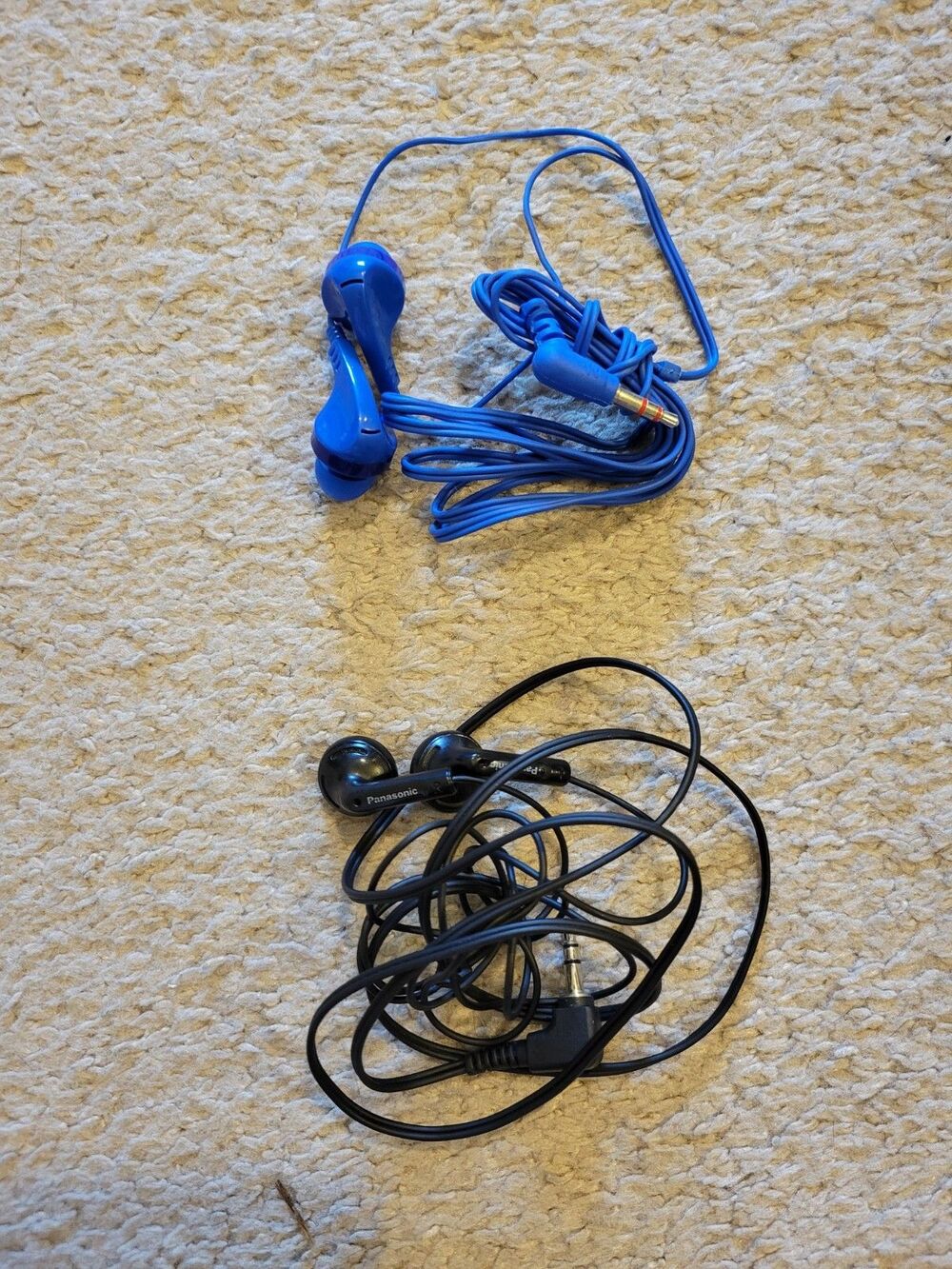 Panasonic In-Ear wired Headphones - Black and blue